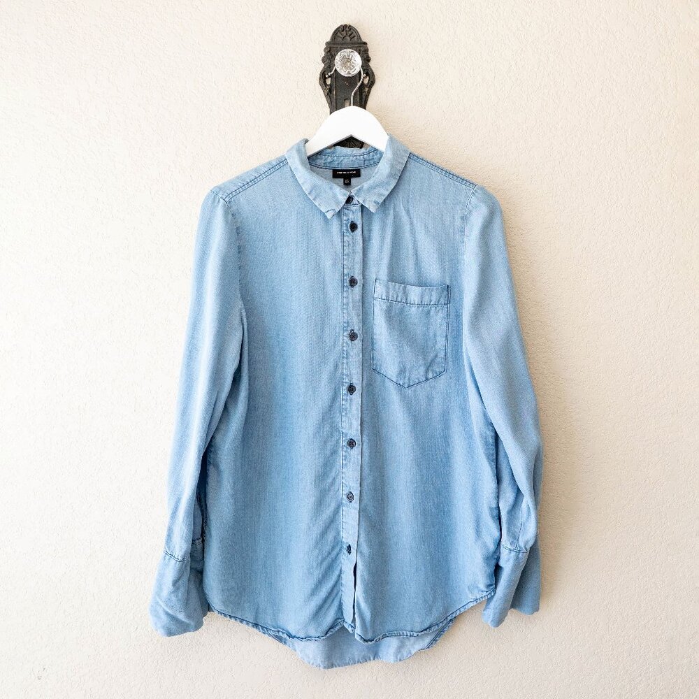 Who What Wear Lyocell Chambray Button Up Shirt Womens Medium Blue Tencel Denim L